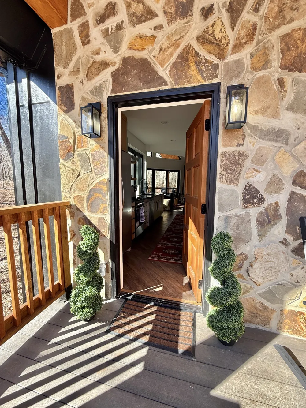 2451 Clifftops Ave Monteagle, TN 37356