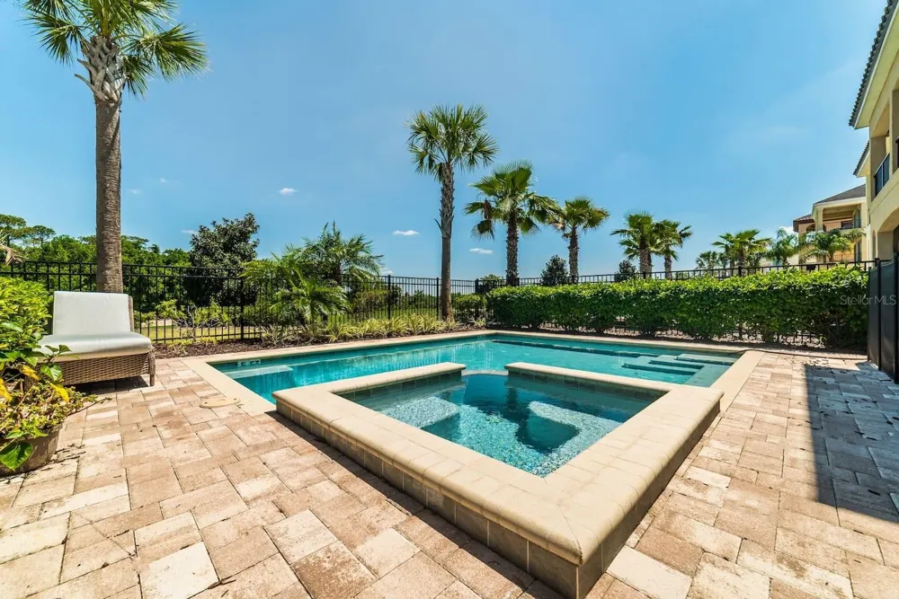 945 DESERT MOUNTAIN COURT Reunion, FL 34747
