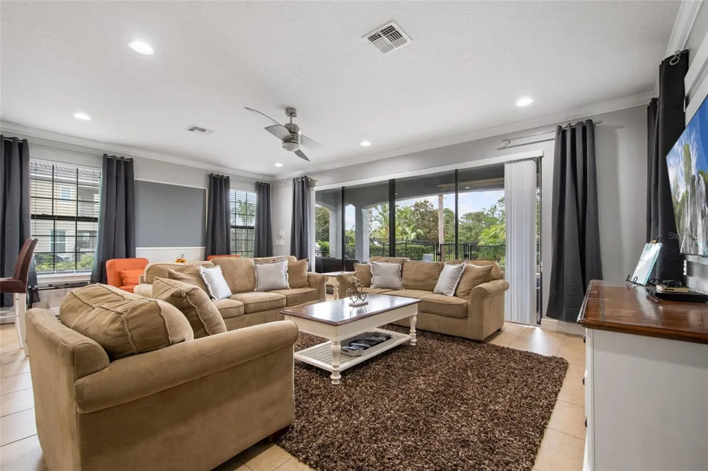 945 DESERT MOUNTAIN COURT Reunion, FL 34747