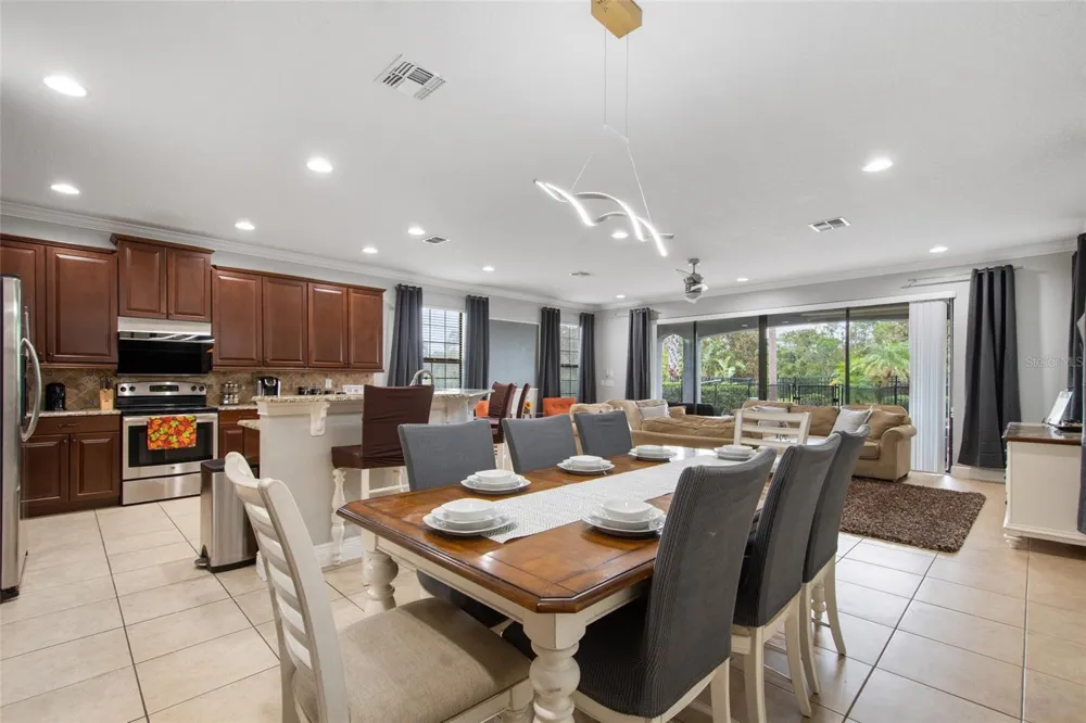 945 DESERT MOUNTAIN COURT Reunion, FL 34747