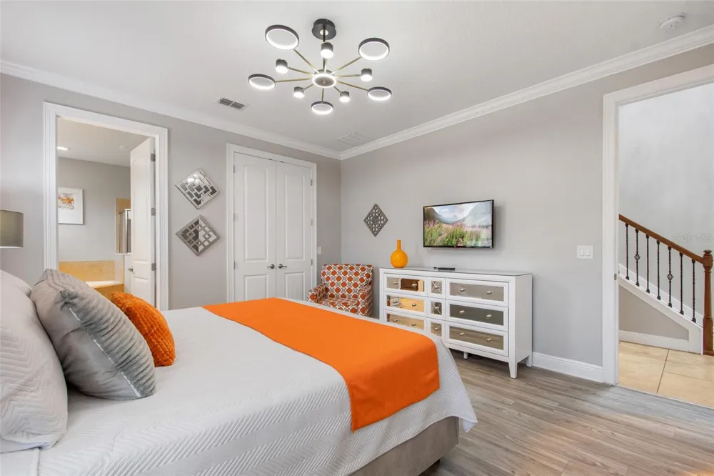945 DESERT MOUNTAIN COURT Reunion, FL 34747