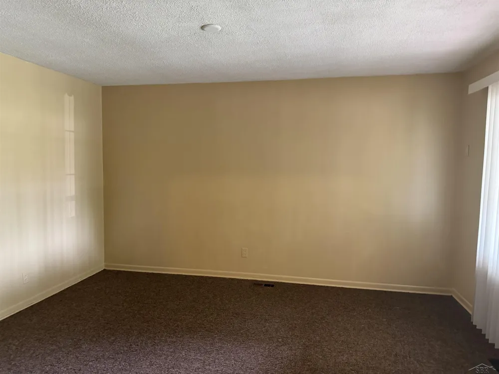 616 S 21st Street Saginaw City, MI 48601