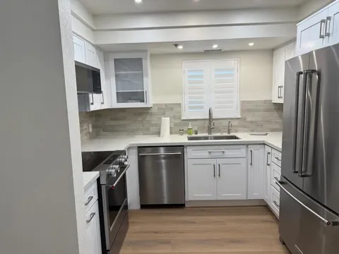 453 Village Square E