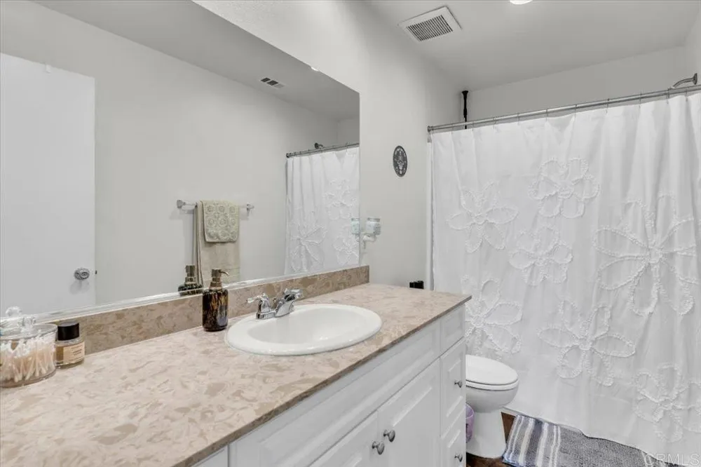 14361 Pioneer Way Victorville, CA 92394