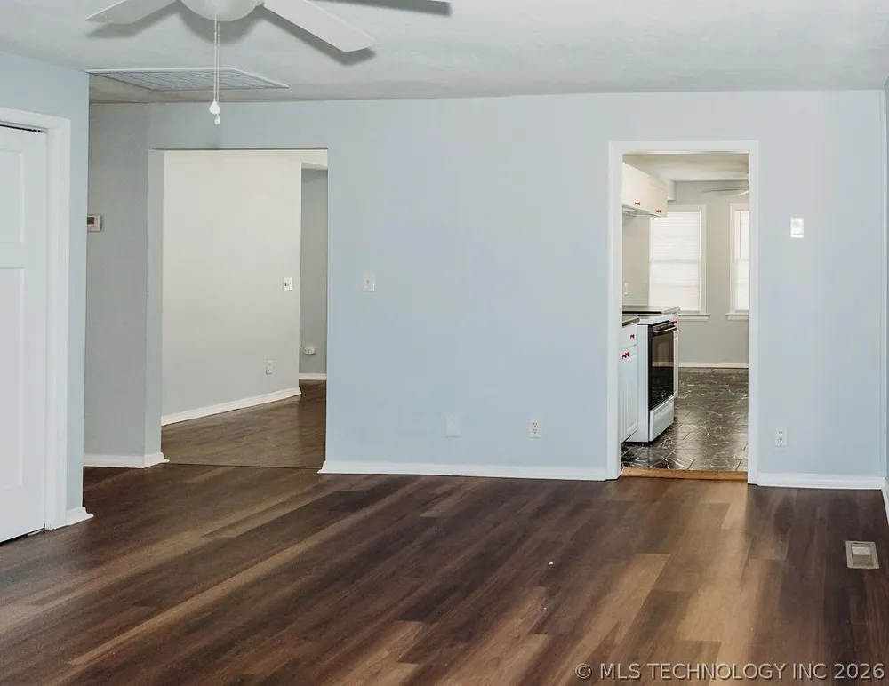 210 Hereford Avenue Dewey, OK 74029