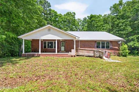 1161 Charlie Doss Rd