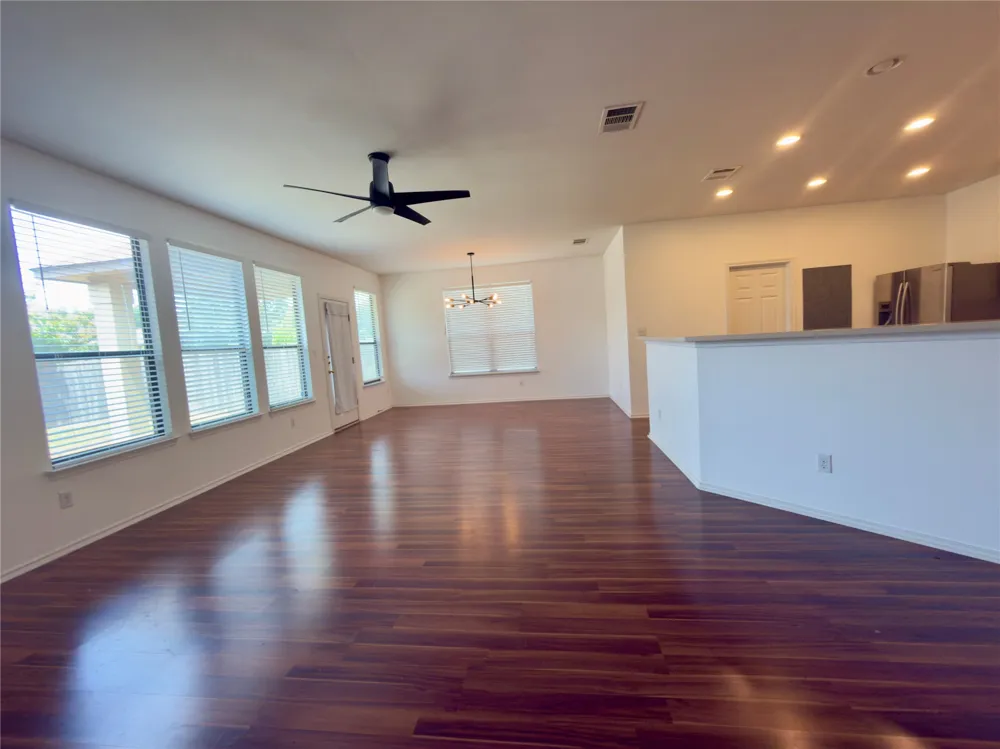 825 Watson Way Pflugerville, TX 78660