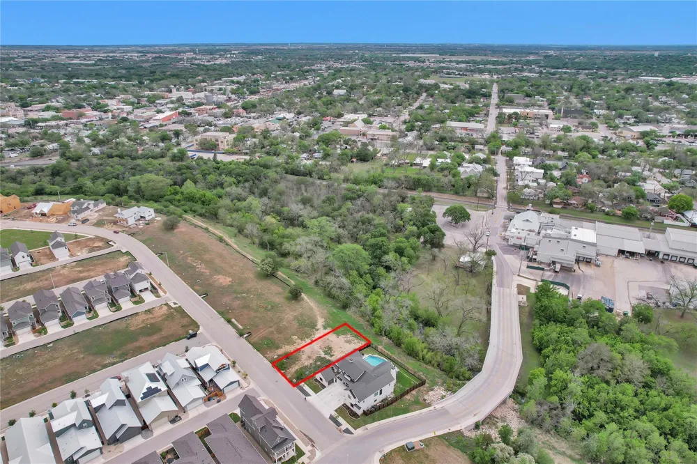 785 Comal Creek Trail New Braunfels, TX 78130