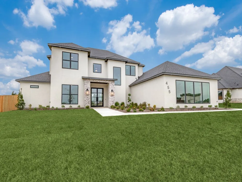 455 Whispering Way Red Oak, TX 75154