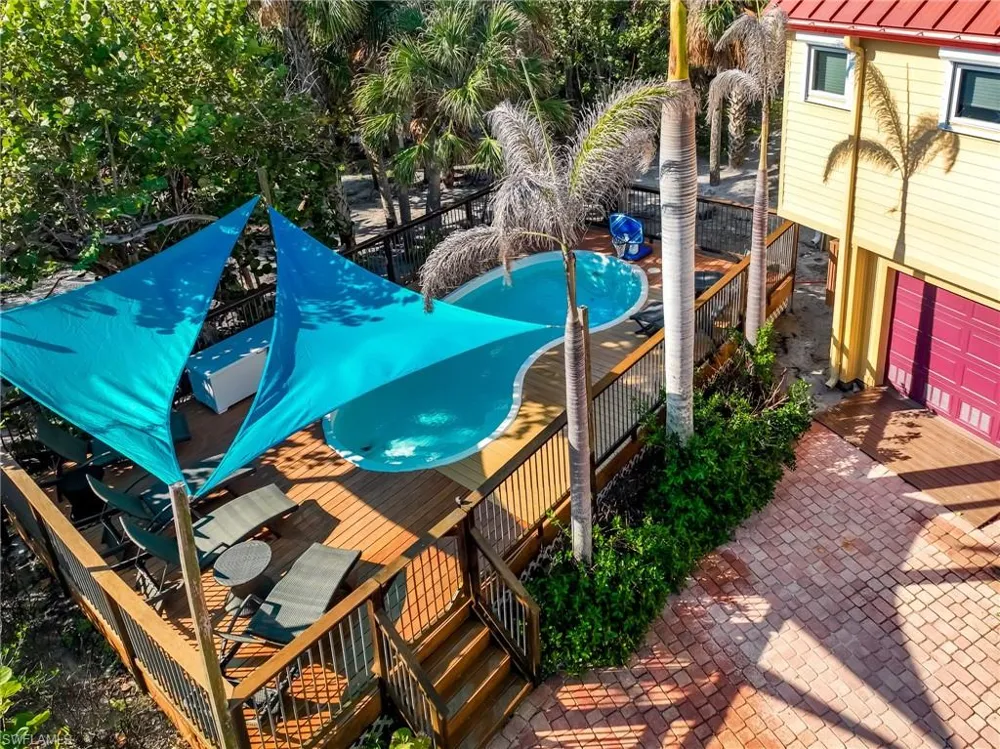 4541 Conch Shell Drive Captiva, FL 33924