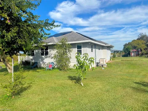 2915 Ortona Locks Road