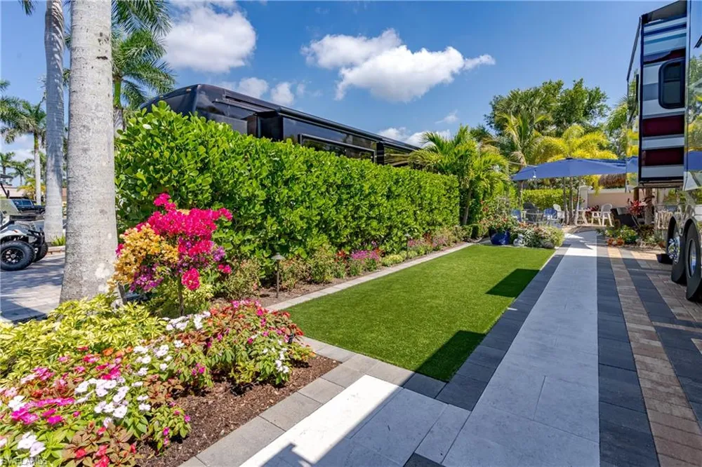 13567 Snook Circle Naples, FL 34114