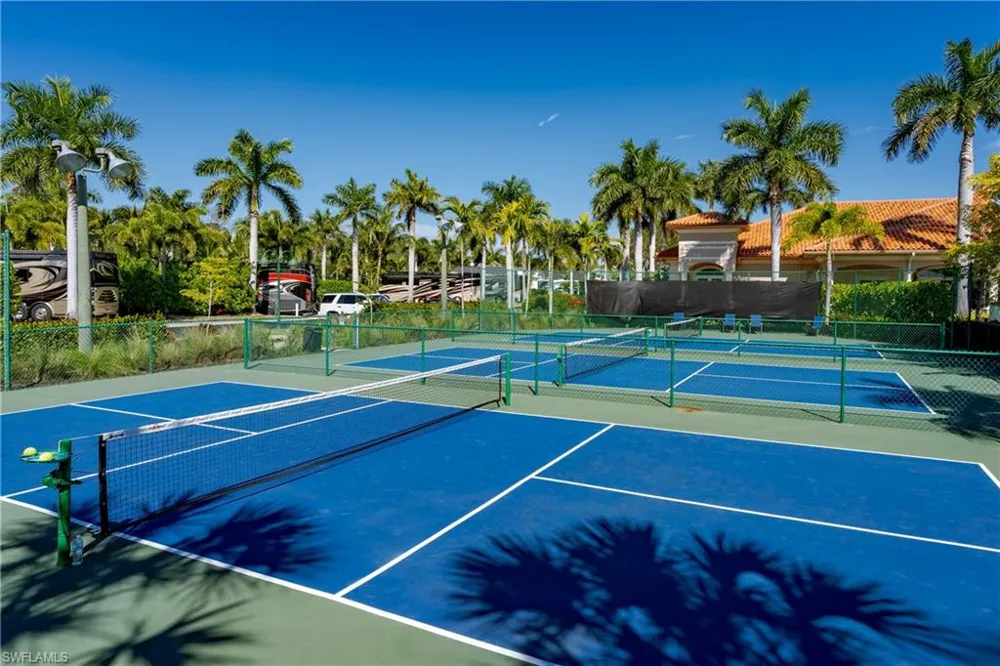 13567 Snook Circle Naples, FL 34114