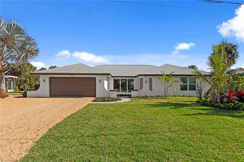 548 Boulder Drive Sanibel, FL 33957