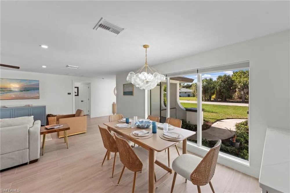 548 Boulder Drive Sanibel, FL 33957