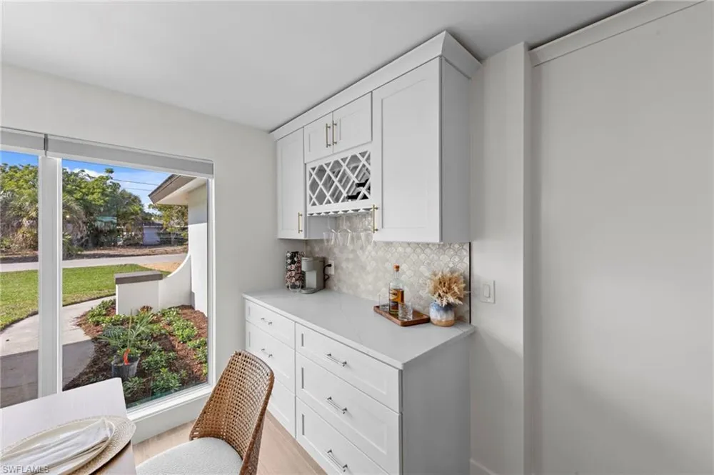 548 Boulder Drive Sanibel, FL 33957
