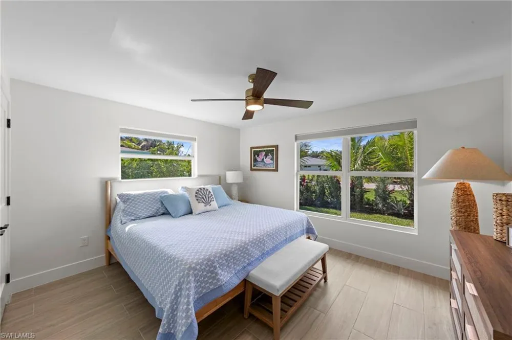 548 Boulder Drive Sanibel, FL 33957