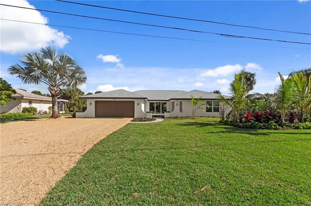 548 Boulder Drive Sanibel, FL 33957