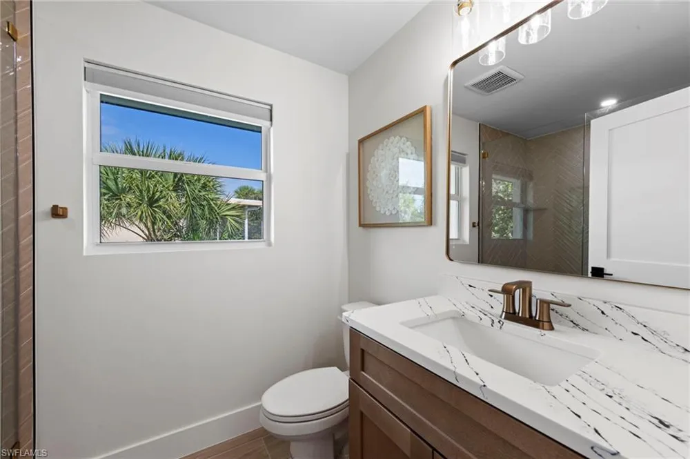 548 Boulder Drive Sanibel, FL 33957