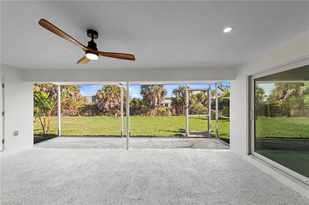 548 Boulder Drive Sanibel, FL 33957