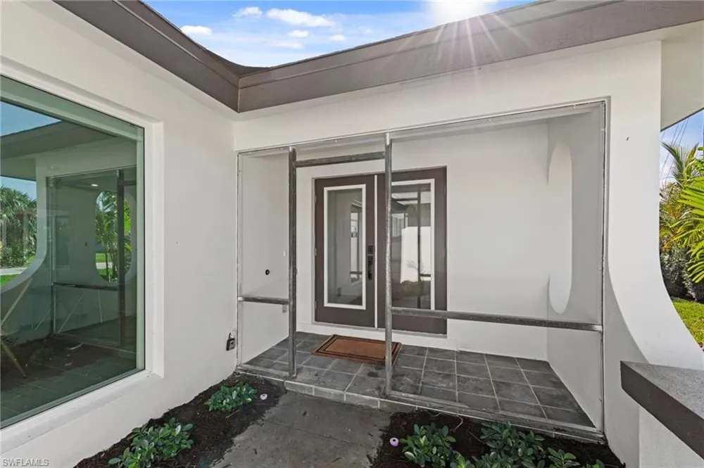 548 Boulder Drive Sanibel, FL 33957