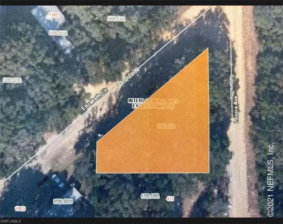 ELIZABETH CIRCLE Interlachen, FL 32148