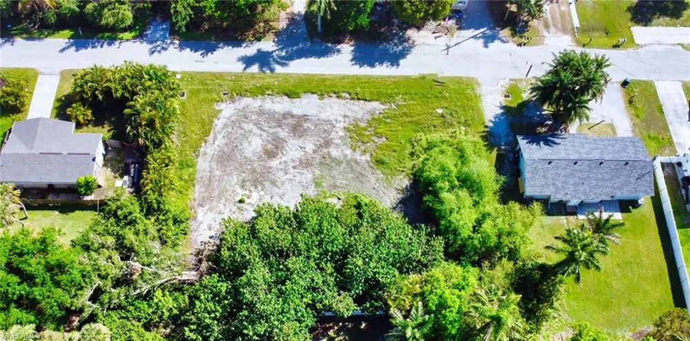 58 Cabana Avenue North Fort Myers, FL 33903
