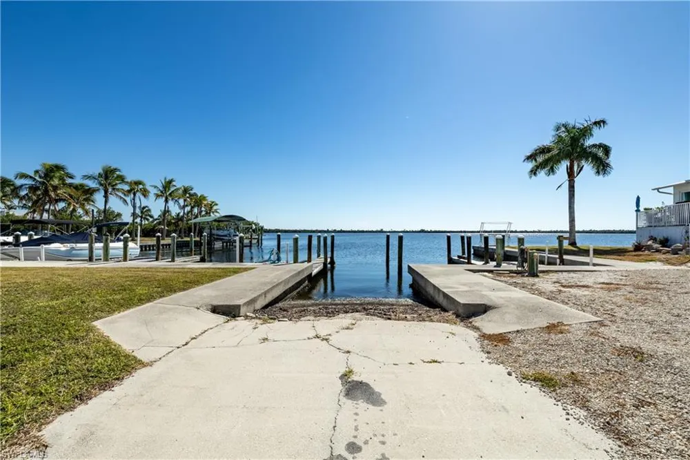 16978 Captains Drive Bokeelia, FL 33922