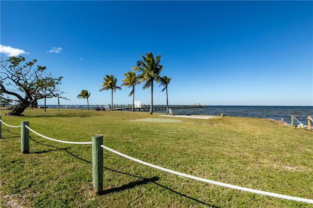 16978 Captains Drive Bokeelia, FL 33922