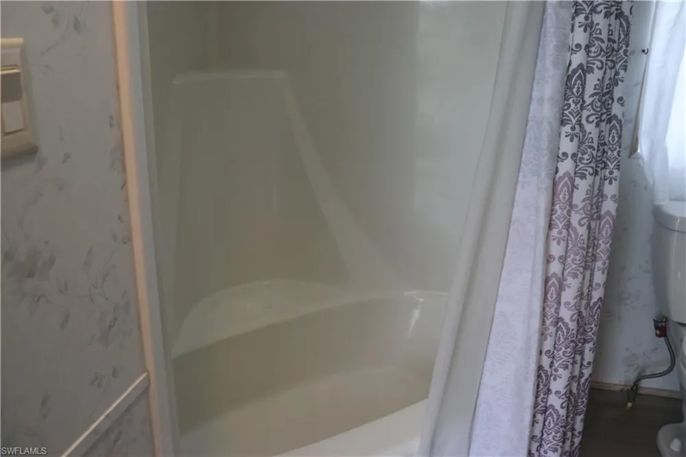 3809 Lemon Twist Loop Bonita Springs, FL 34134