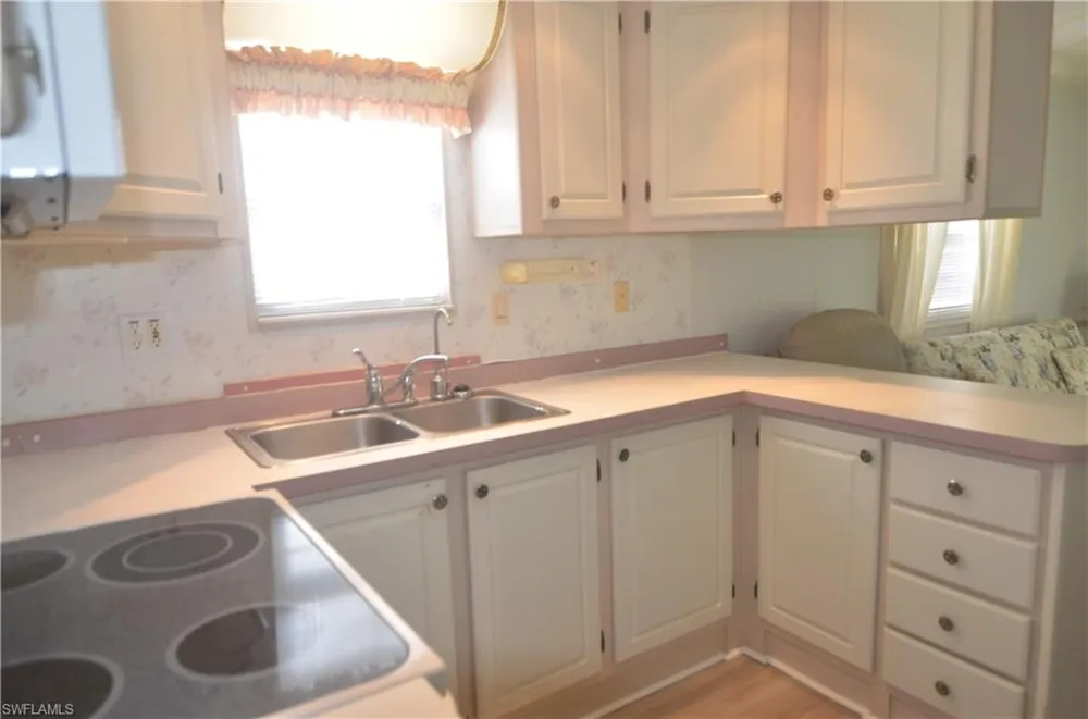 3809 Lemon Twist Loop Bonita Springs, FL 34134