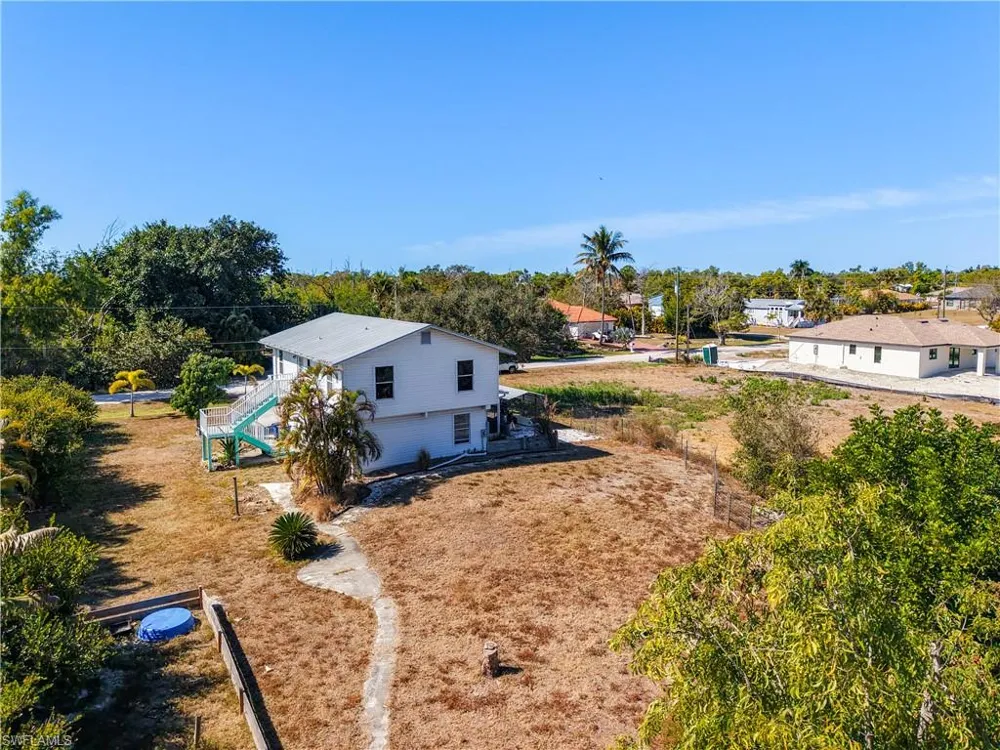8628 Yukon Court St. James City, FL 33956