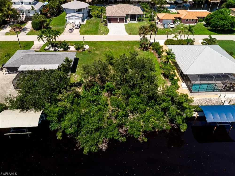 5175 Genesee Parkway Bokeelia, FL 33922