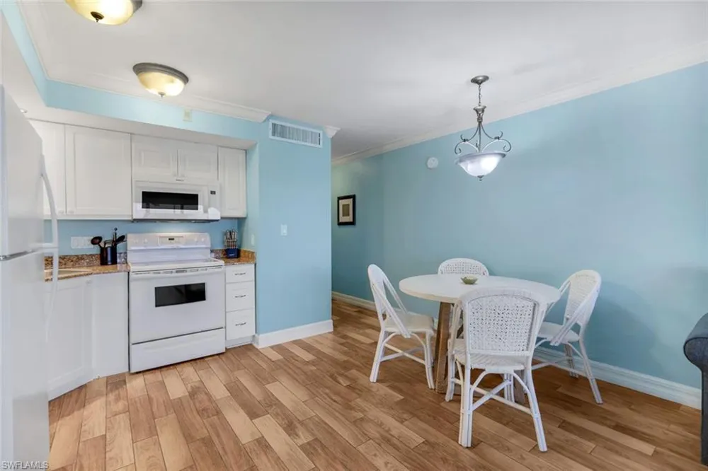 4216 Bayside Villas Captiva, FL 33924