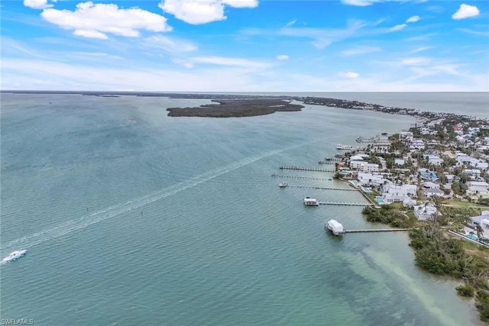 4216 Bayside Villas Captiva, FL 33924