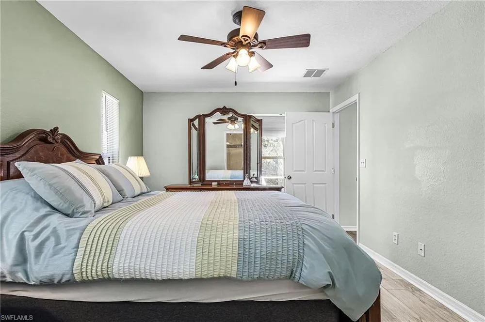 3852 Stabile Road St. James City, FL 33956