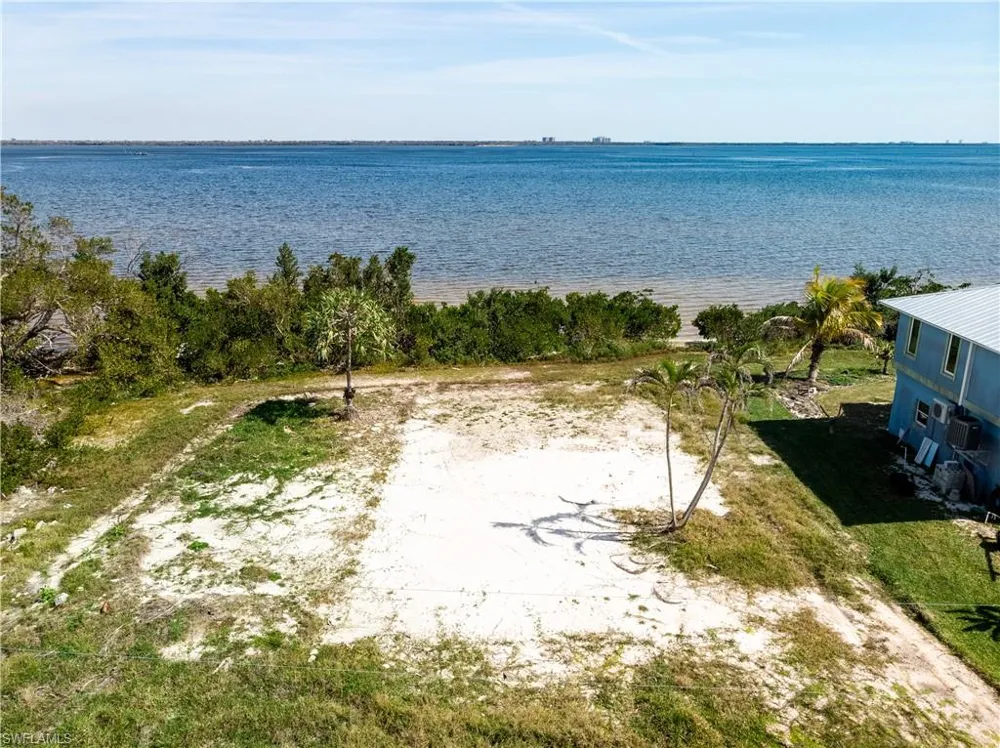 5966 Cove Street St. James City, FL 33956