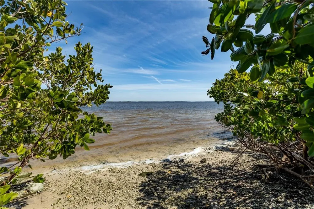 5966 Cove Street St. James City, FL 33956