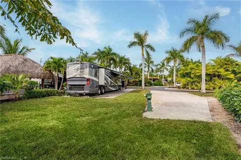 13507 Snook Circle