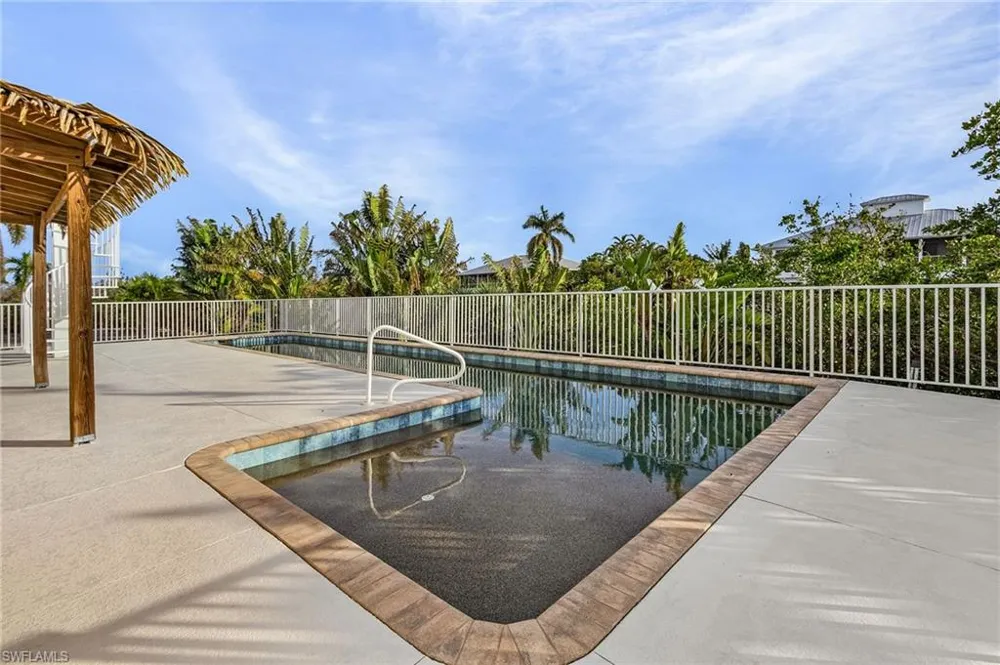 2690 Gull Court St. James City, FL 33956