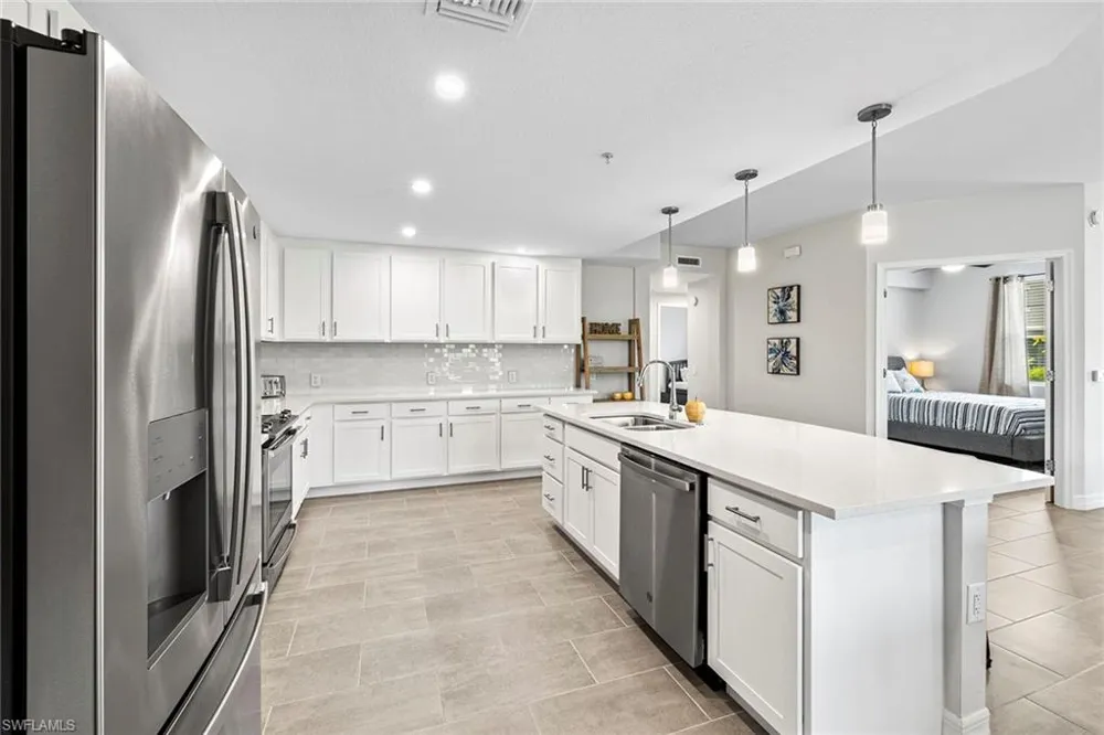 172 Indies Drive E #101 Naples, FL 34114