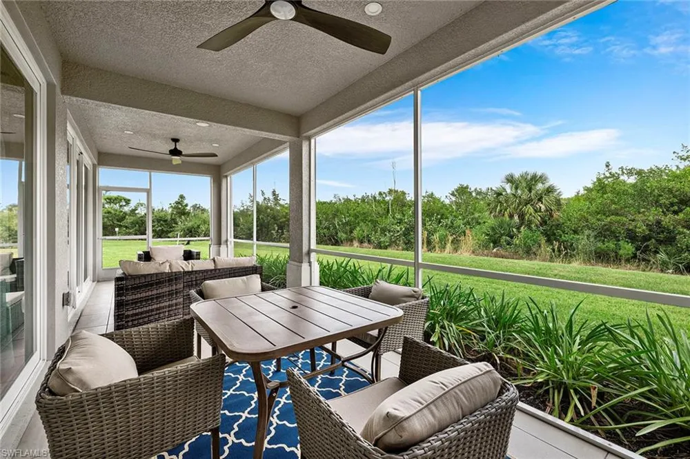 172 Indies Drive E #101 Naples, FL 34114