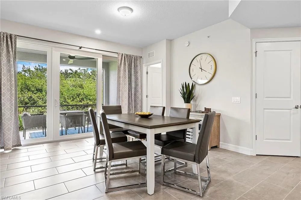 172 Indies Drive E #101 Naples, FL 34114
