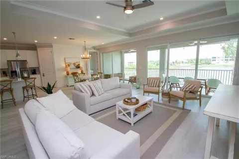 251 Indies Drive E #202