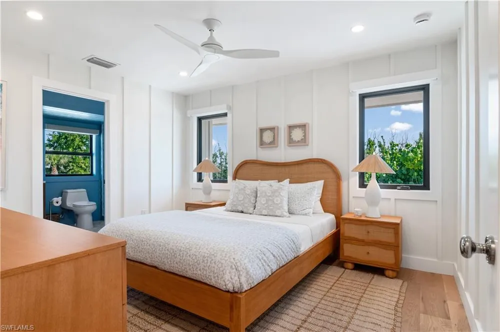 24 Beach Homes Captiva, FL 33924