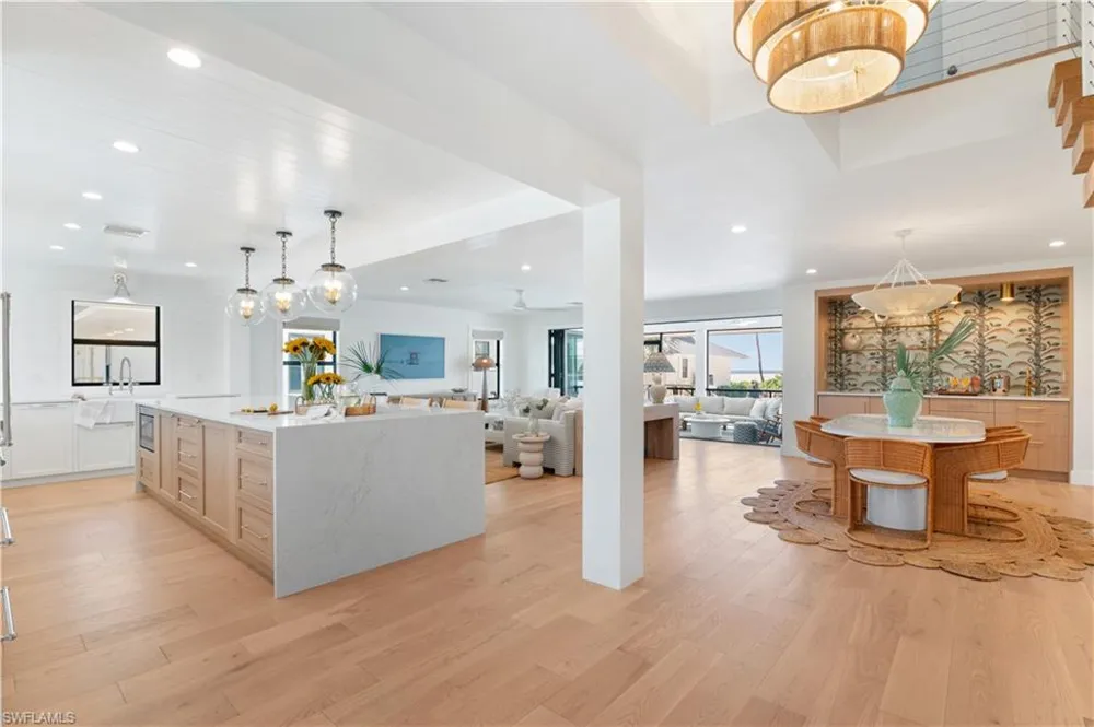 24 Beach Homes Captiva, FL 33924