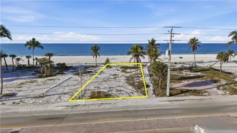 3724 Estero Boulevard