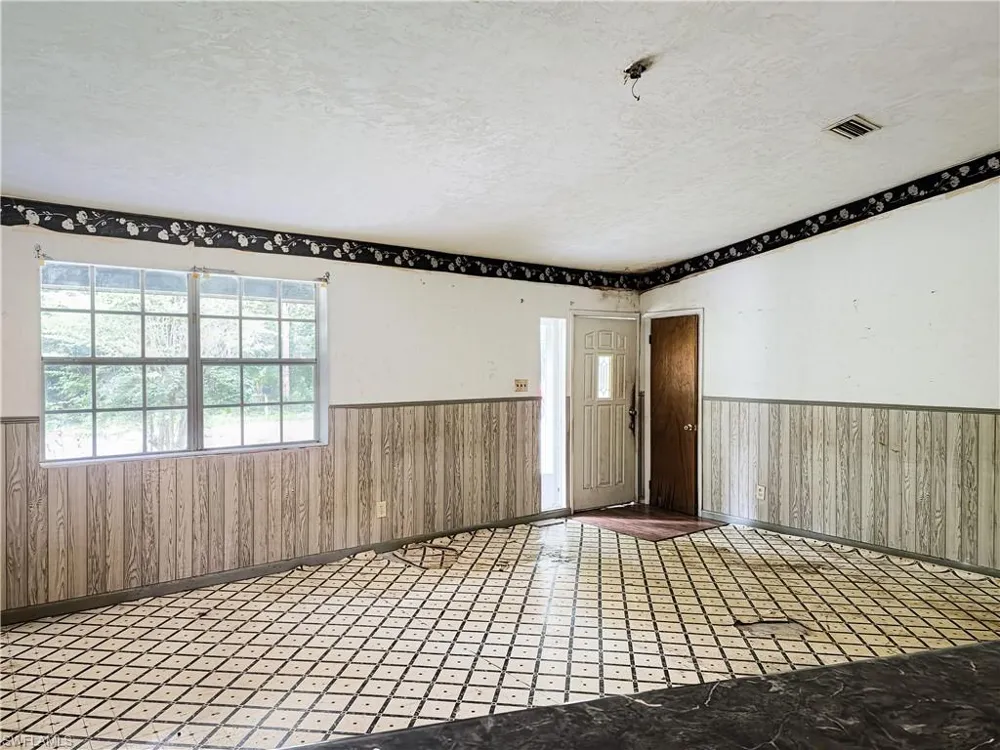 1103 SE 1 STREET Chiefland, FL 32626