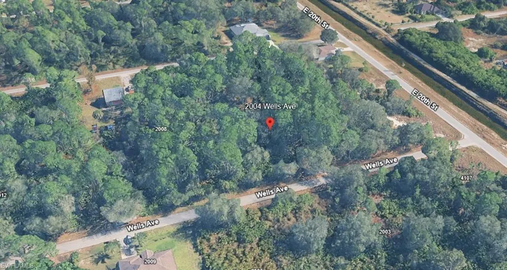 2004 WELLS AVENUE Alva, FL 33920