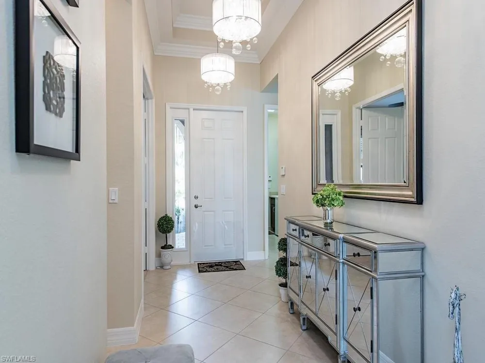 3326 Baltic Drive Naples, FL 34119